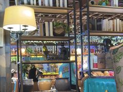 -领鲜活海鲜榴莲自助火锅(东门店)