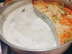 -椰子湾·海南火锅·糟粕醋·椰子鸡(正大广场店)