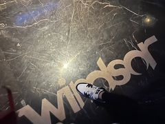 -温莎KTV(珠江路店)