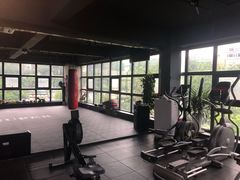 -SuperSix私教健身连锁(猛追湾店)