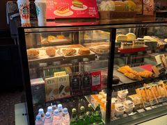 -星巴克臻选(上海今潮8弄店)