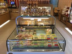 面包甜点陈列柜-新丰蛋糕(百花路总店)
