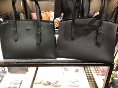 包-王权免税店(普吉市区店)
