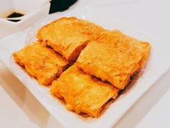 煎鲜虾腐皮卷-翠园(北京王府中环店)