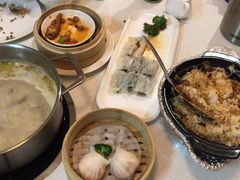 -煲王粤菜餐厅(中侨中心店)