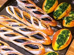 芝士墨鱼肠-RAN BAKERY