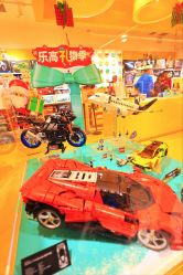 -乐高授权专卖店(浦东嘉里城店)