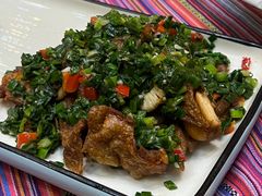 -香巴拉云南餐厅(华莱坞店)