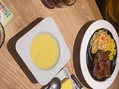 -豪客来牛排(成都锦江大融城店)