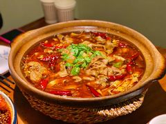 肥肠牛蛙砂锅-马头巷·食景园(苏州总店)