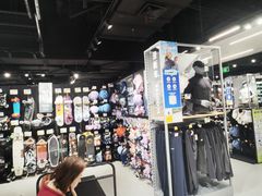 -迪卡侬(环球港店)