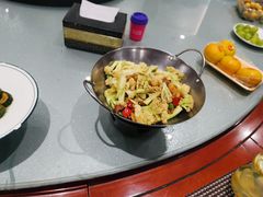 -龙泽园私房菜·地道南京味 ·招牌大鱼头(油坊桥店)