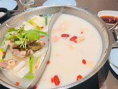 -捞王锅物料理(上海世茂广场店)