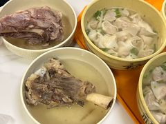 -周震馄饨