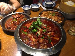 -95号酱骨·一块豆腐(展春园西路店)