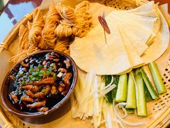 -魏铭鱼头捞饭(晋阳路店)