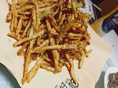 干煸藕丝-鑫小城故事·藕汤·家常菜(台北一路总店)