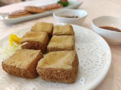 酥皮臭豆腐-绍兴饭店(大宁店)
