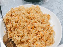 招牌海胆炒饭-皓景海鲜·地标美食(双月湾店)