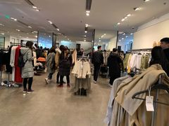 -ZARA(恒隆广场店)