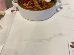 -渝是乎酸菜鱼·川渝小炒(新世界百货望京店)