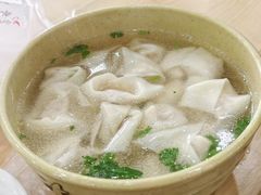 -周震馄饨