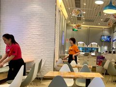 大堂-满记甜品(荟聚购物中心店)