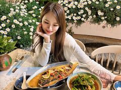 -春天里餐厅·云南创意菜特色美食(束河店)
