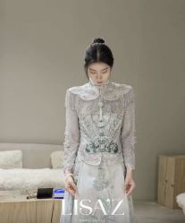 -Renee芮亦婚纱(原丽莎)