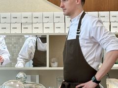 -VERIE BAKEHOUSE