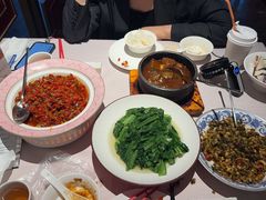 -千百味红餐厅·江西菜(绿地双子塔店)