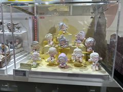 -泡泡玛特POPMART(上海环球港店)