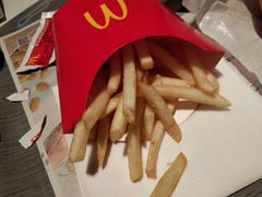 -麦当劳(南磨房店)