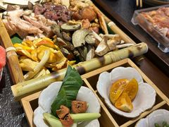 -菌自由丨野生菌火锅特色庭院餐厅(丽江古城店)