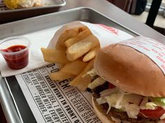 -FATBURGER 特富客汉堡(外交公寓店)