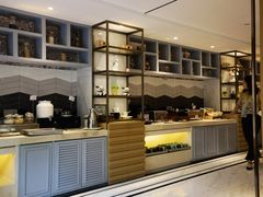 -白玉兰酒店(上海田子坊马当路地铁站店)