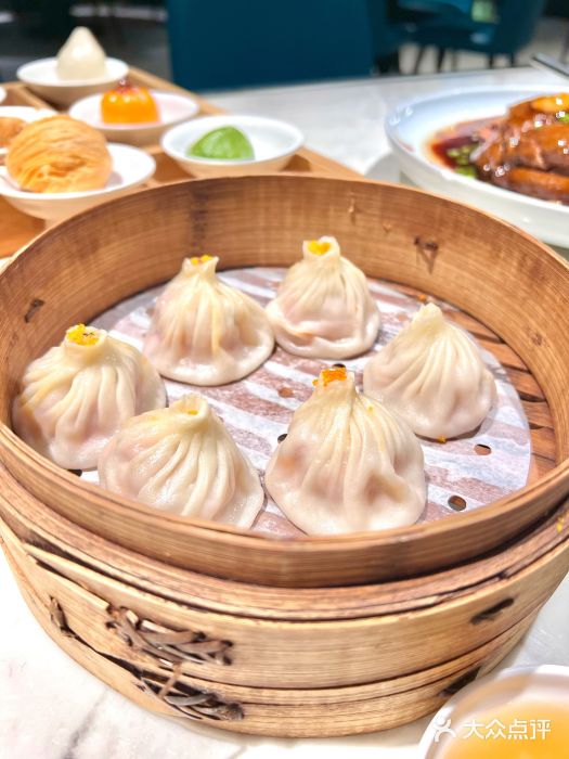 绿波廊(豫园店)蟹粉小笼包图片