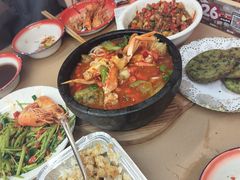 -老三样·旧食新味(绿地店)