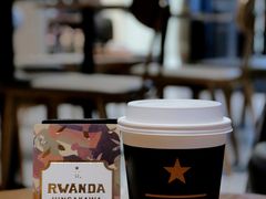 -星巴克臻选(上海合生汇1F店)