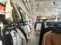 -斯普瑞斯奥特莱斯