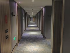 -上海外滩老码头亚朵酒店