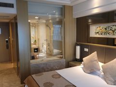 -南京双门楼宾馆(盐仓桥地铁站阅江楼店)