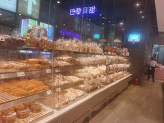 面包甜点陈列柜-巴黎贝甜(大宁国际商业广场店)