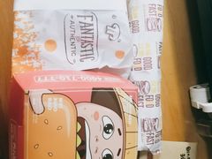 -韦小堡·炸鸡汉堡(中南店)