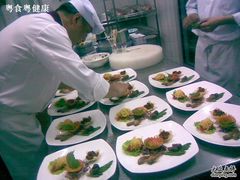 偷拍大师忙活-老船坞餐厅(北京亚洲大酒店 )