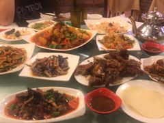 -维吾尔餐厅(宜山路店)