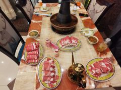 -清真马家美食城•海鲜•青岛菜•火锅(延安三路店)