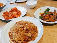 -关东小磨东北菜(上海长风大悦城店)