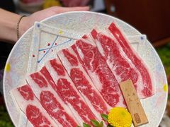 -山川小町·极番烧肉(新地假日广场店)