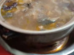-东巴谷野生菌火锅餐厅